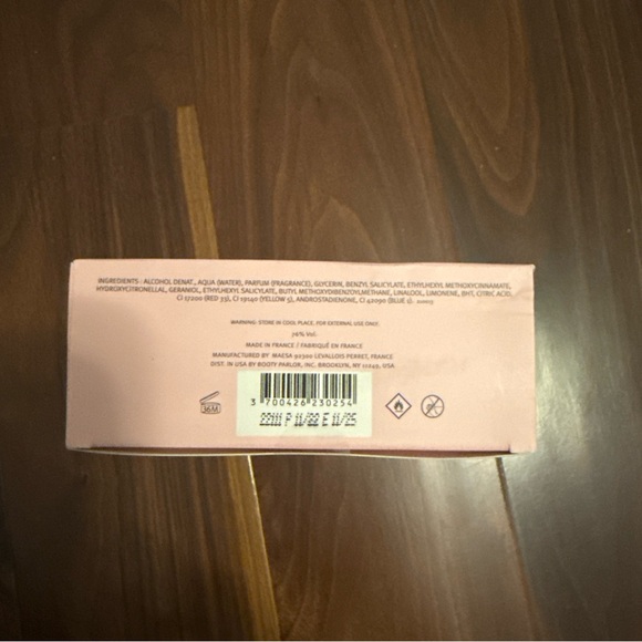 Booty Parlor Unforgettable Amour Hair and Body Mist with Pheromones - Picture 4 of 5